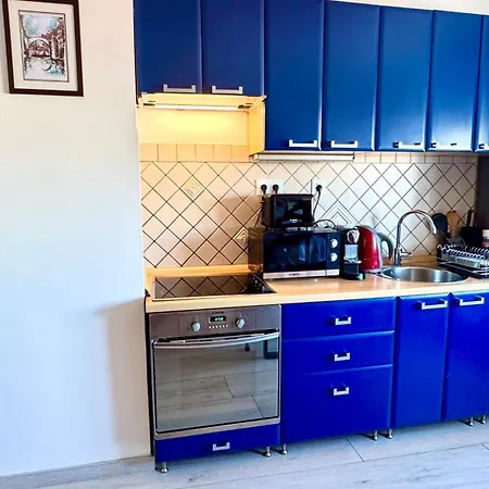 Apartament Vip Lounge 63 *